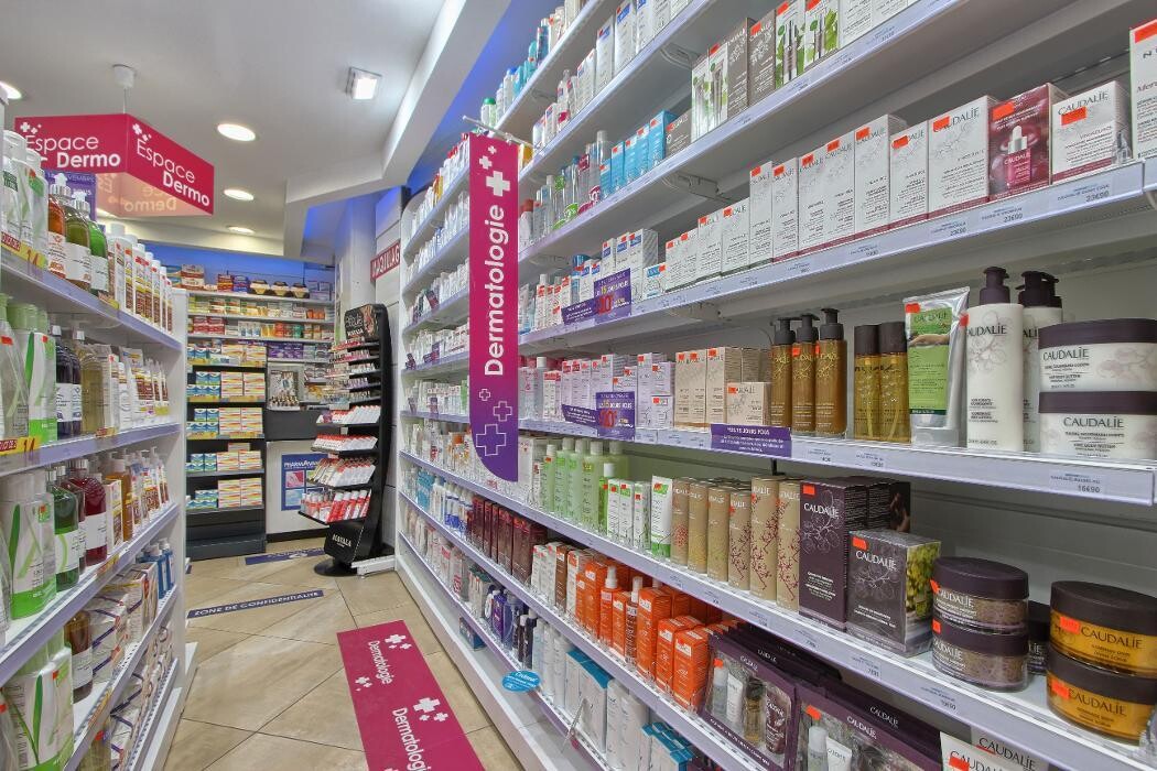 Images Pharmacie Pharmavance Suresnes