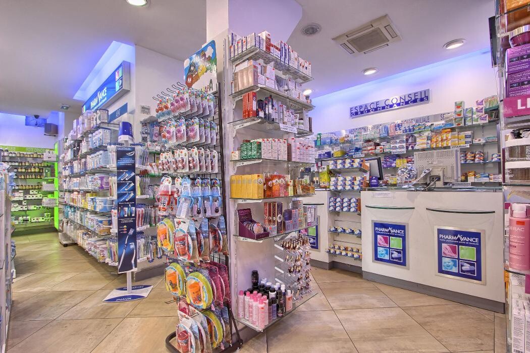 Images Pharmacie Pharmavance Puteaux