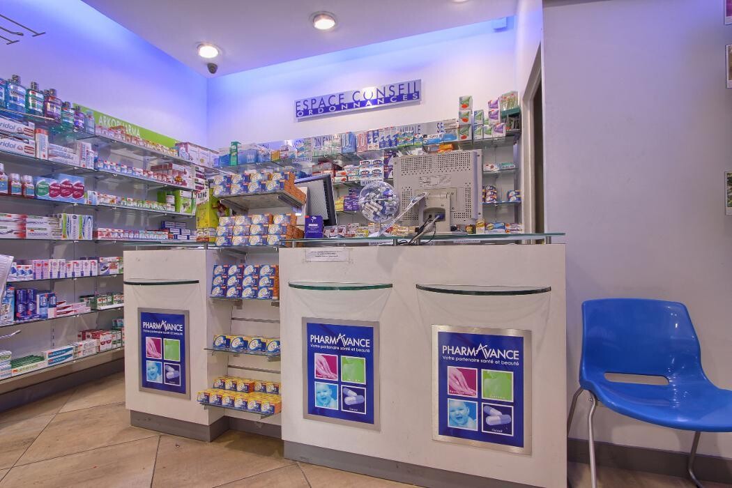 Images Pharmacie Pharmavance Puteaux