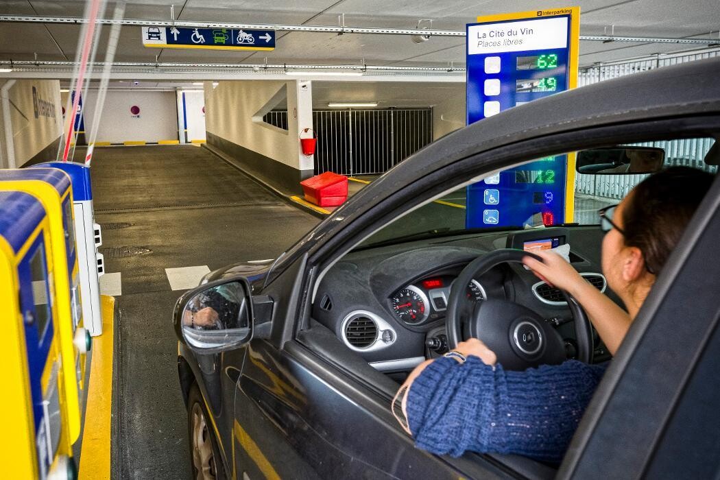 Images Parking Interparking Cité du Vin
