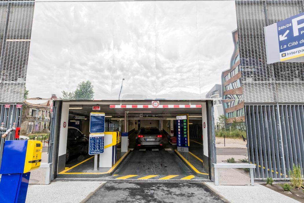 Images Parking Interparking Cité du Vin