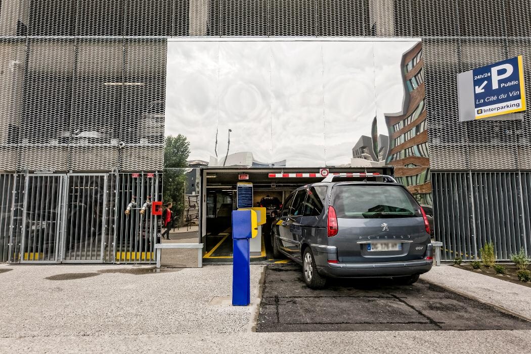 Images Parking Interparking Cité du Vin