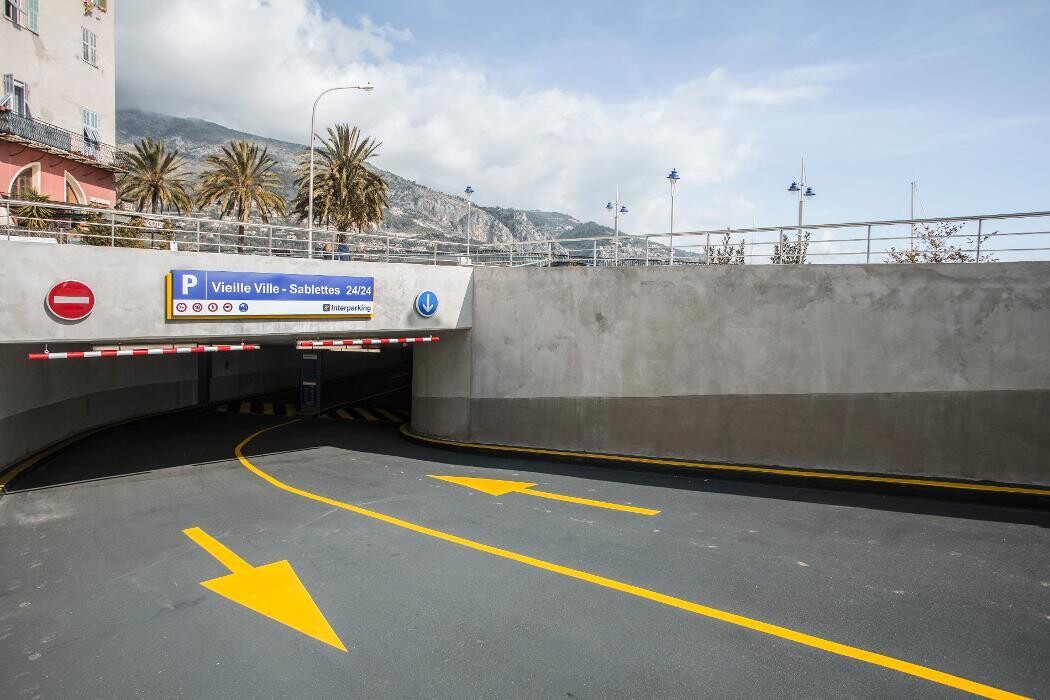 Images Parking Interparking Vieille Ville - Sablettes