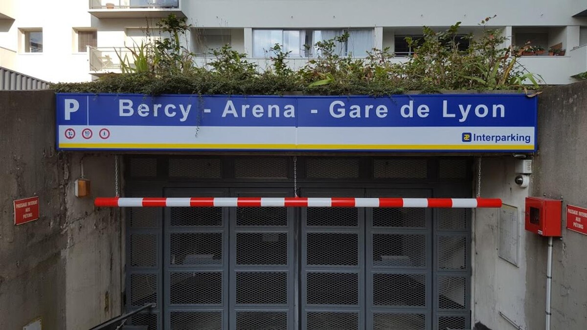 Images Parking Interparking Bercy Arena - Gare de Lyon