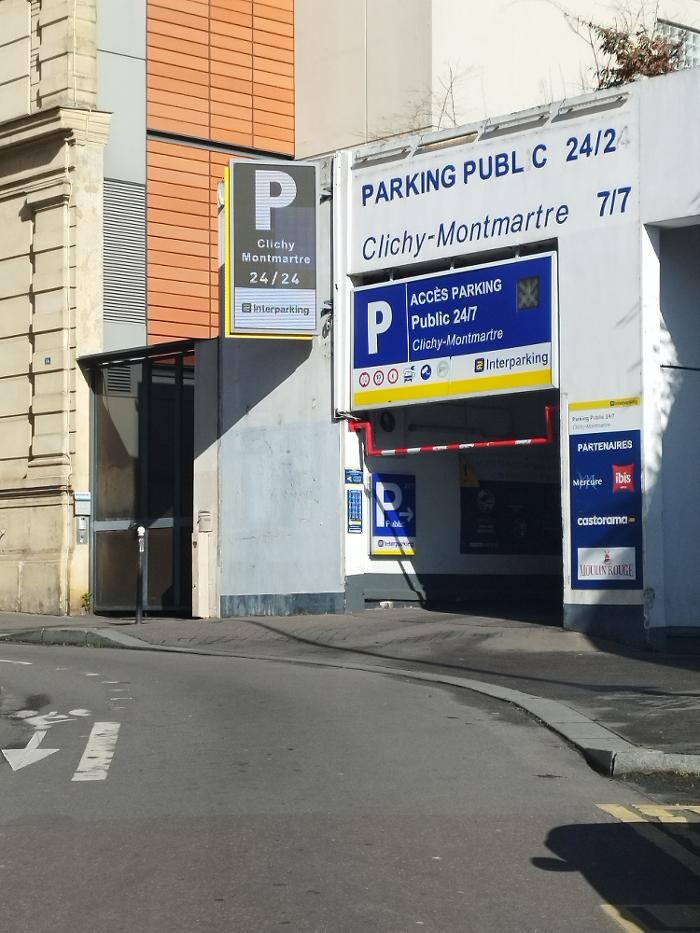Images Parking Interparking Clichy Montmartre