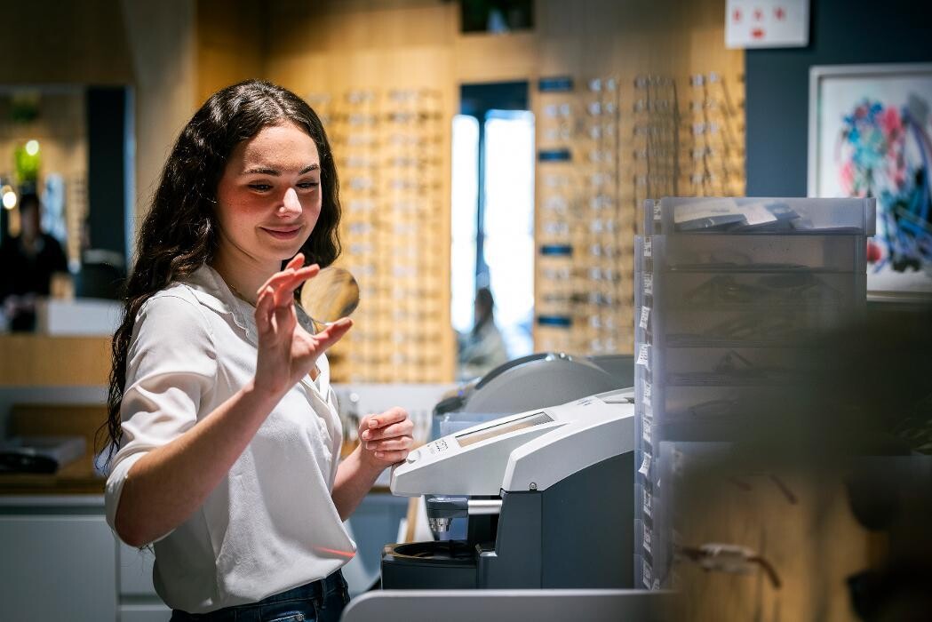 Images LaBELLE LUNETTE - Opticien Pantin