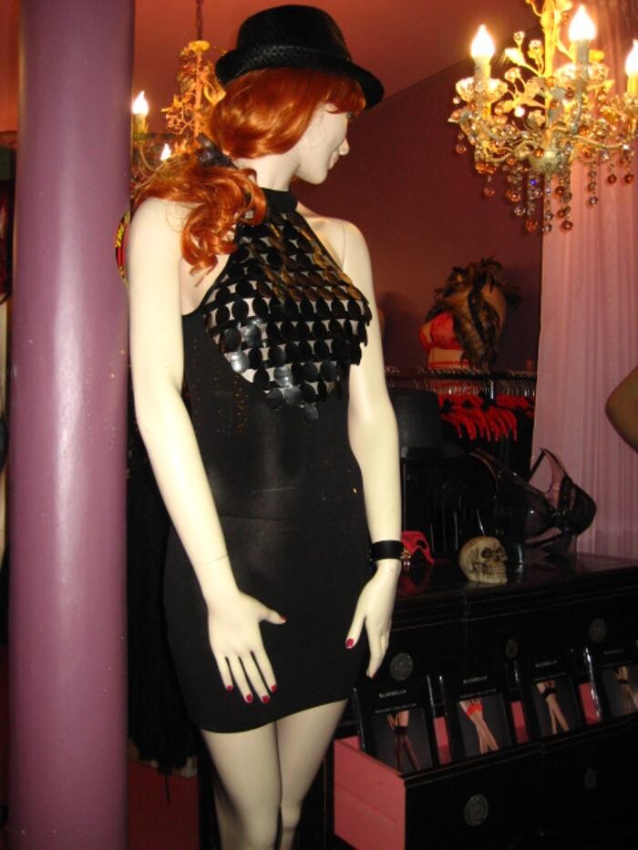 Images Les Baisers de Vénus - Lingerie sexy chic & Vêtements pour des soirées festives et extravagantes