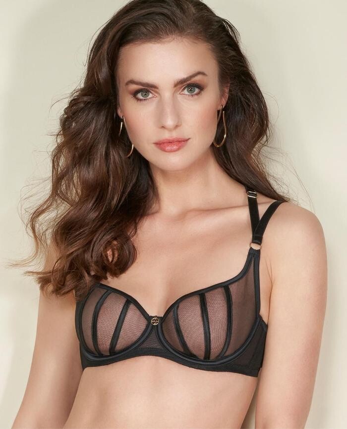Images Les Baisers de Vénus - Lingerie sexy chic & Vêtements pour des soirées festives et extravagantes