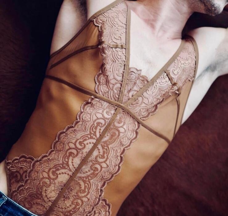 Images Les Baisers de Vénus - Lingerie sexy chic & Vêtements pour des soirées festives et extravagantes