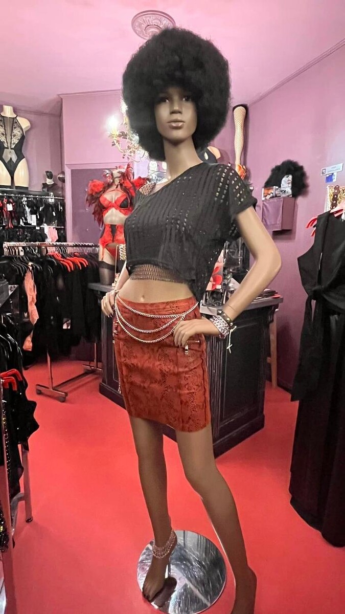 Images Les Baisers de Vénus - Lingerie sexy chic & Vêtements pour des soirées festives et extravagantes