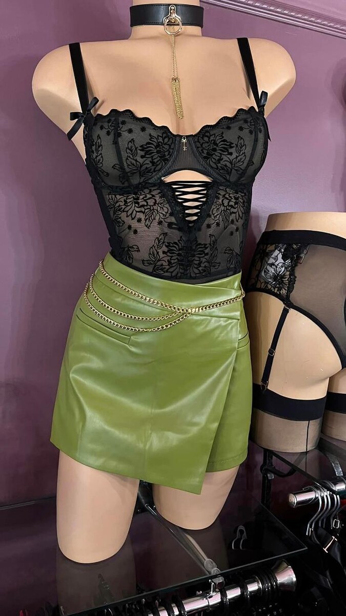 Images Les Baisers de Vénus - Lingerie sexy chic & Vêtements pour des soirées festives et extravagantes