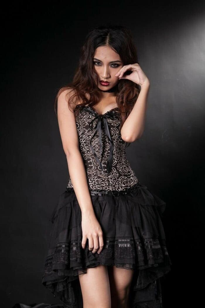 Images Les Baisers de Vénus - Lingerie sexy chic & Vêtements pour des soirées festives et extravagantes