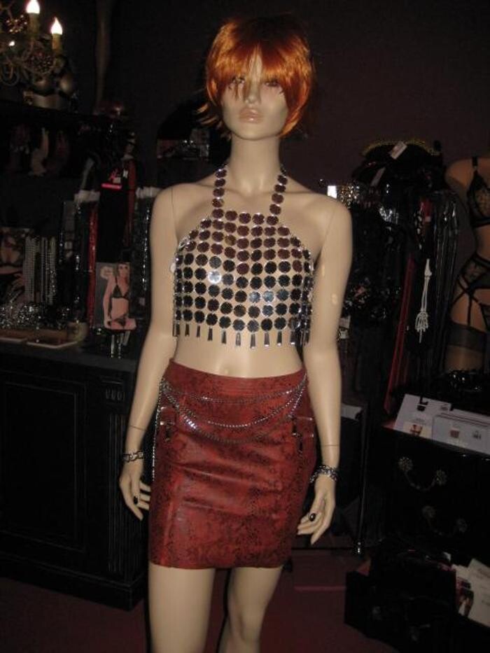 Images Les Baisers de Vénus - Lingerie sexy chic & Vêtements pour des soirées festives et extravagantes