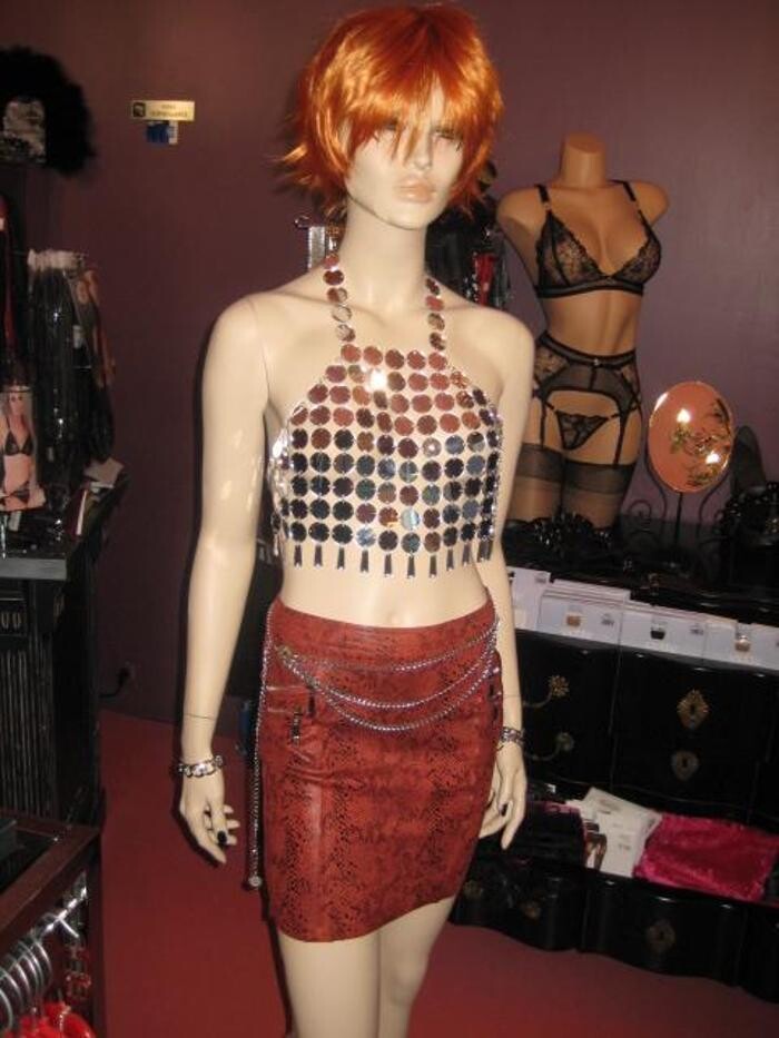 Images Les Baisers de Vénus - Lingerie sexy chic & Vêtements pour des soirées festives et extravagantes