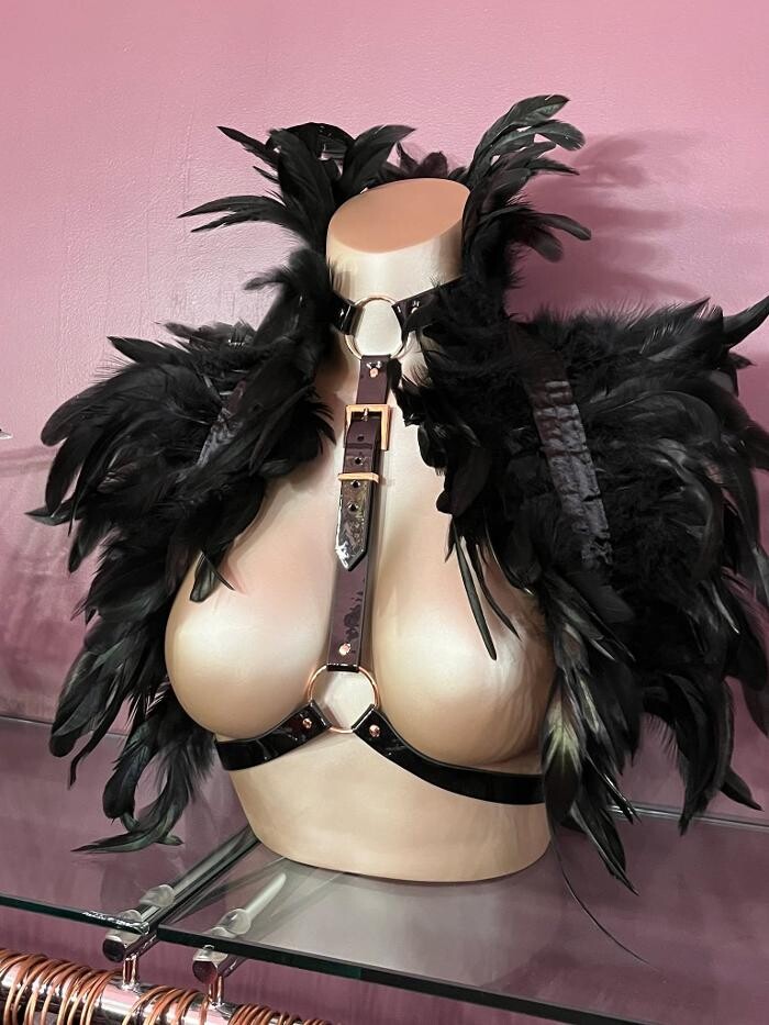 Images Les Baisers de Vénus - Lingerie sexy chic & Vêtements pour des soirées festives et extravagantes