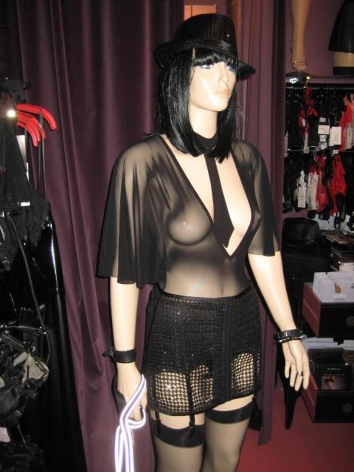 Images Les Baisers de Vénus - Lingerie sexy chic & Vêtements pour des soirées festives et extravagantes