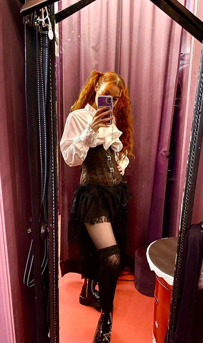 Images Les Baisers de Vénus - Lingerie sexy chic & Vêtements pour des soirées festives et extravagantes