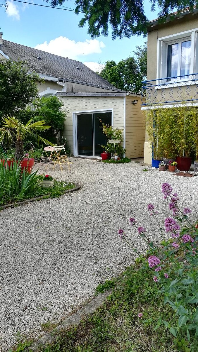 Images Nathalie FAVREAU Hypnose Coaching Sophrologie Reiki Poitiers 86
