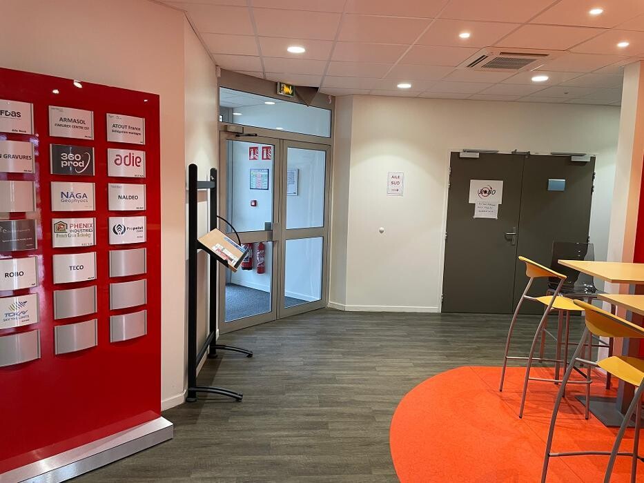 Images Agence Adie