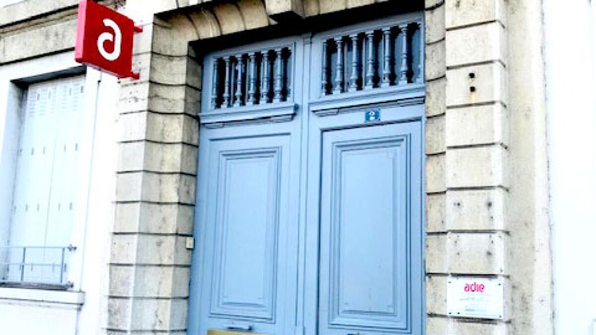 Images Agence Adie