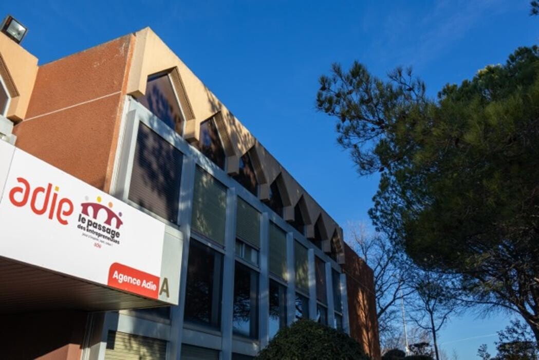 Images Agence Adie