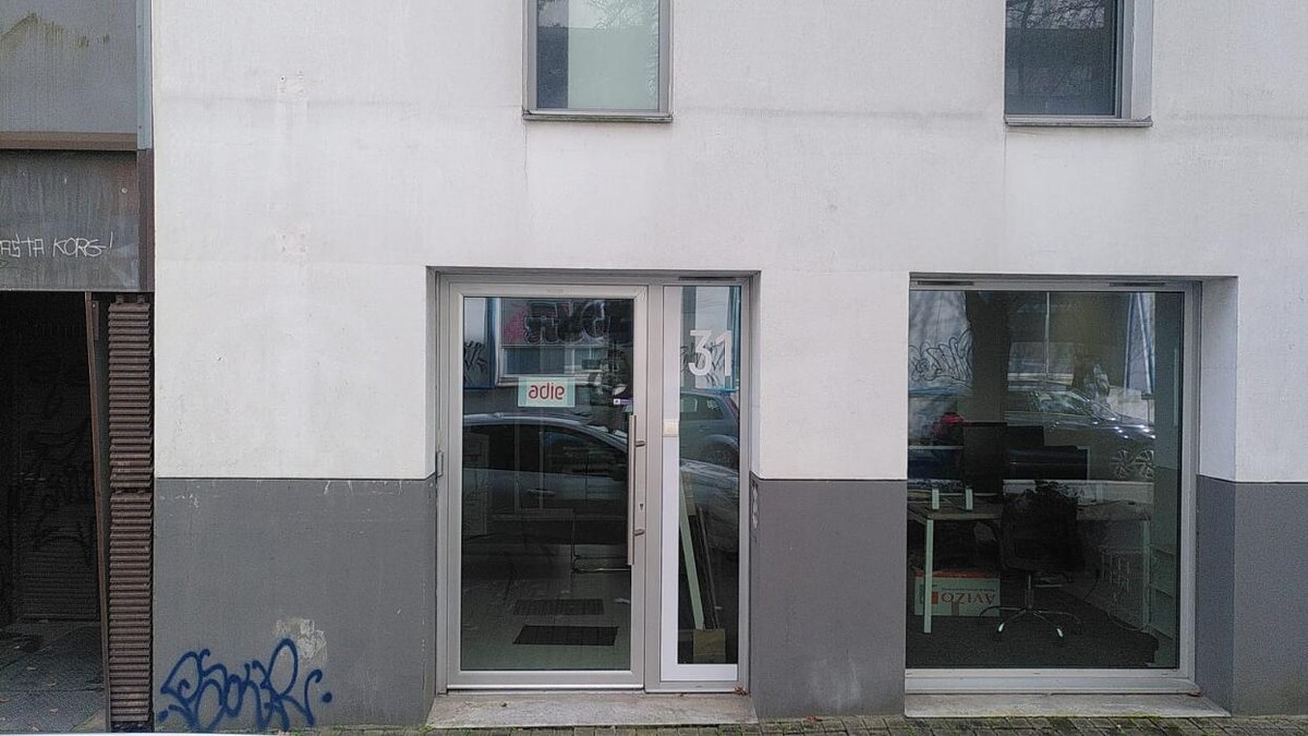 Images Agence Adie