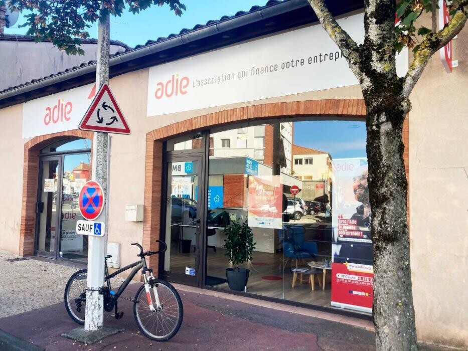 Images Agence Adie