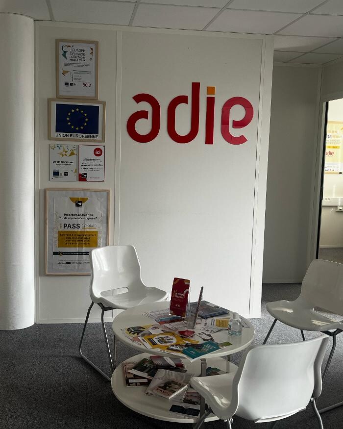 Images Agence Adie