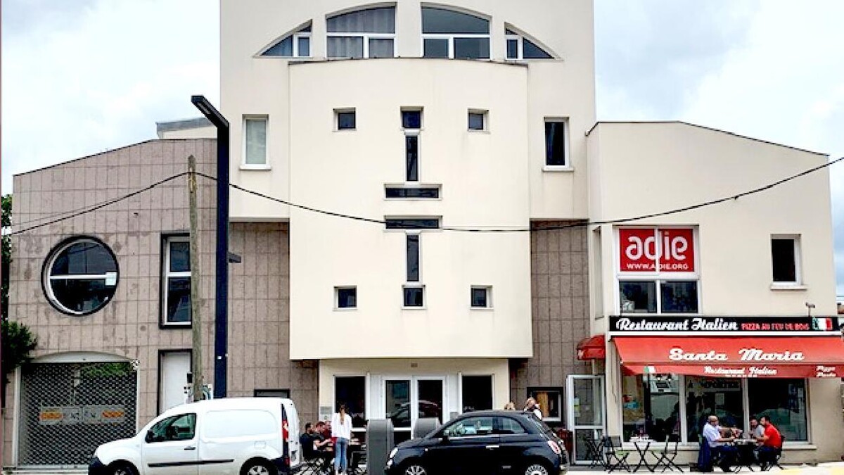 Images Agence Adie