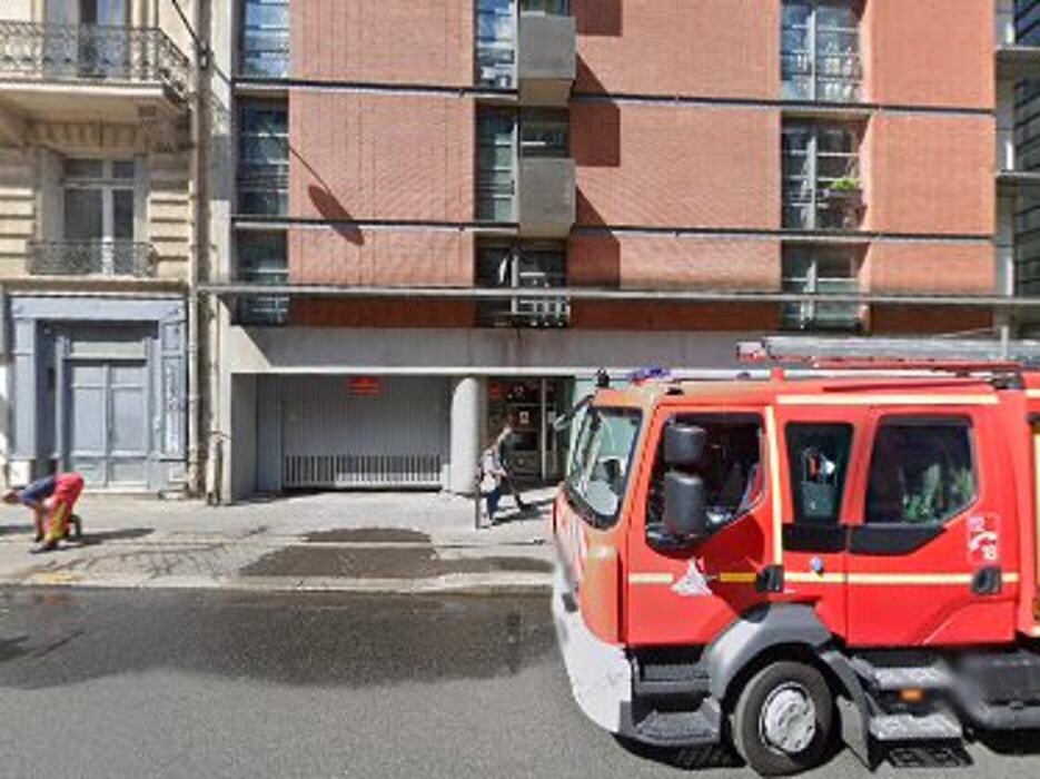 Images Agence immobilière Laforêt Paris 11Eme