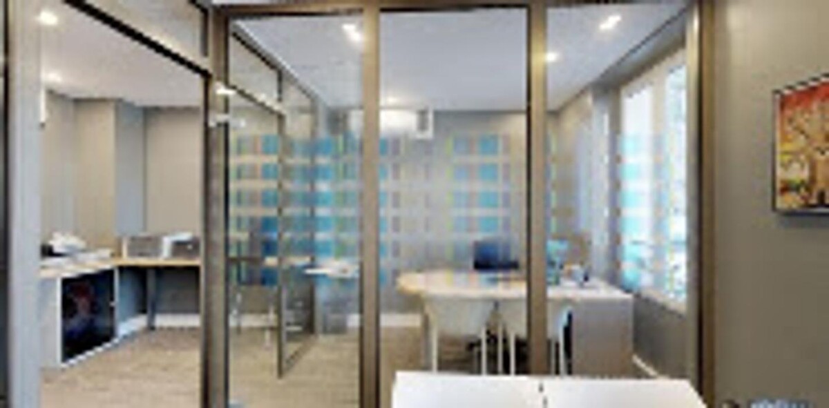 Images Agence immobilière Laforêt Paris 15Eme