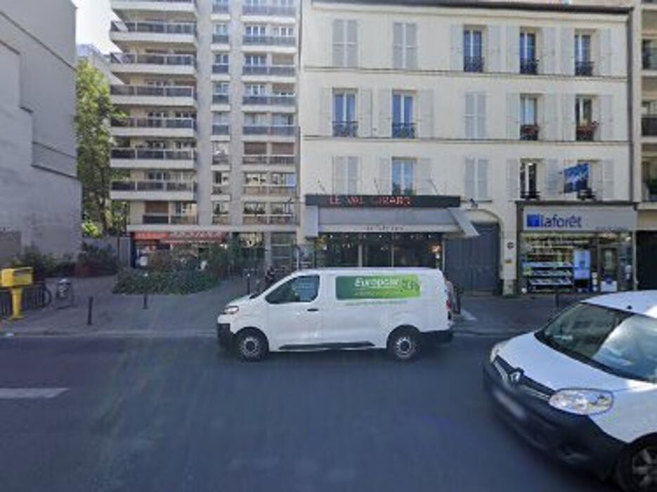 Images Agence immobilière Laforêt Paris 15Eme