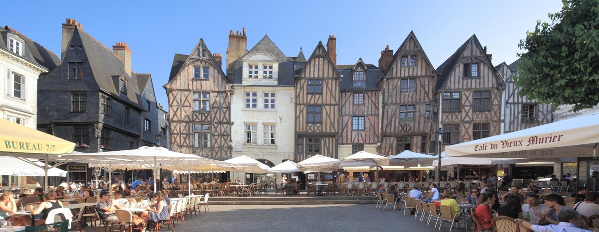 Images Agence immobilière Laforêt Tours