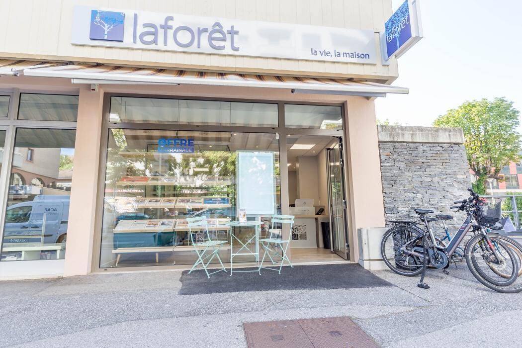 Images Agence immobilière Laforêt Annecy