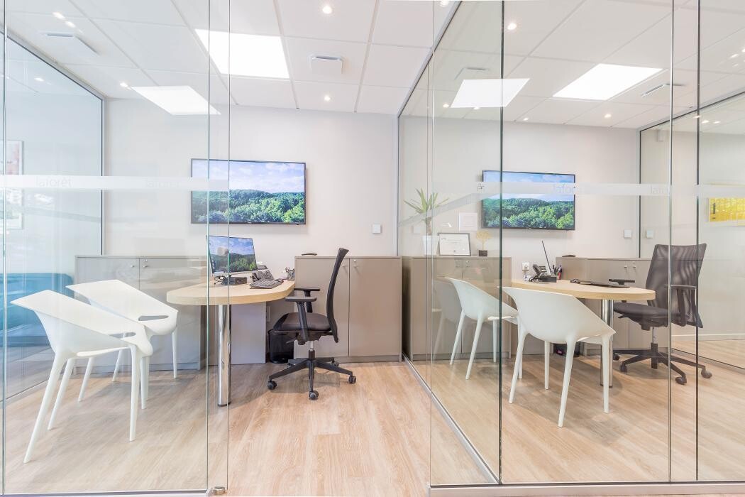 Images Agence immobilière Laforêt Annecy
