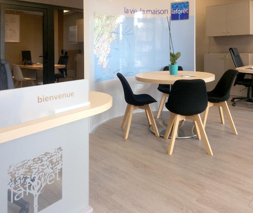 Images Agence immobilière Laforêt Porto-Vecchio