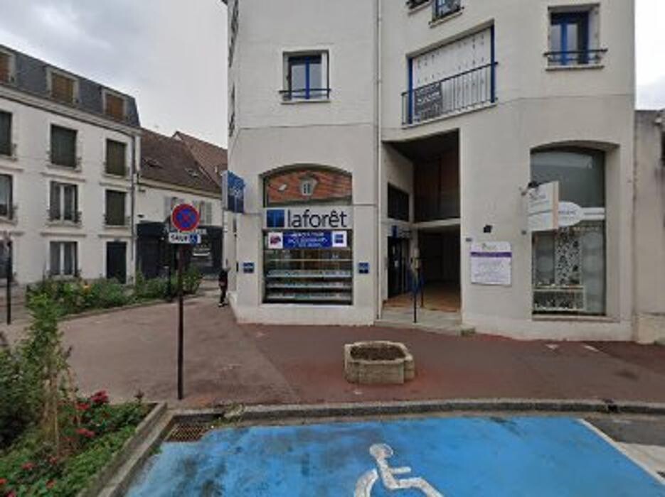 Images Agence immobilière Laforêt Arpajon