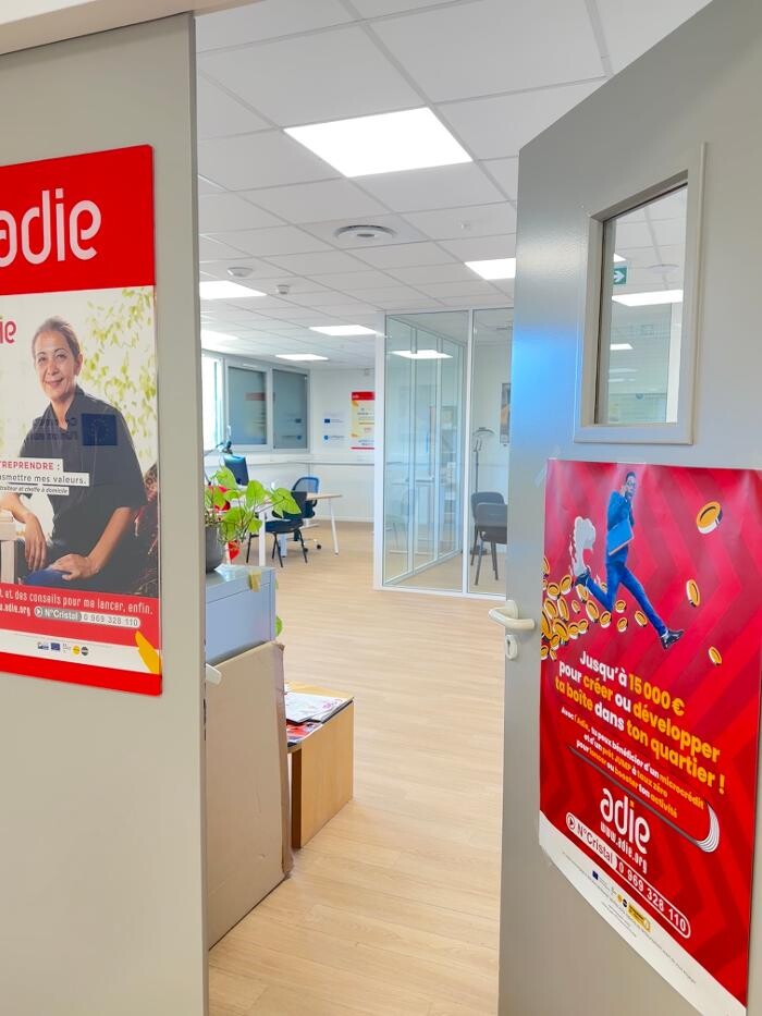 Images Agence Adie