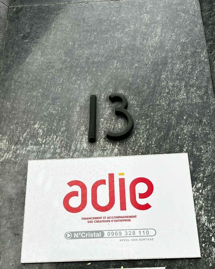Images Agence Adie