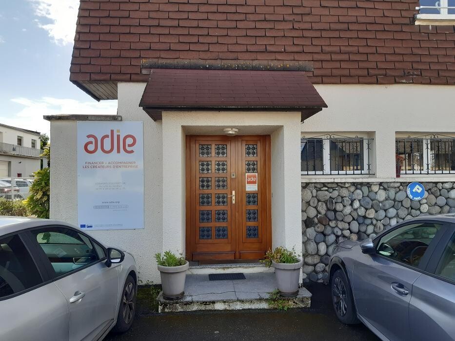 Images Agence Adie
