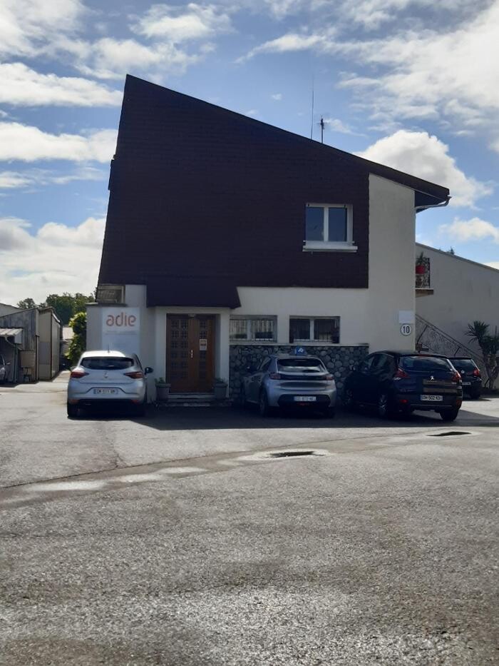 Images Agence Adie