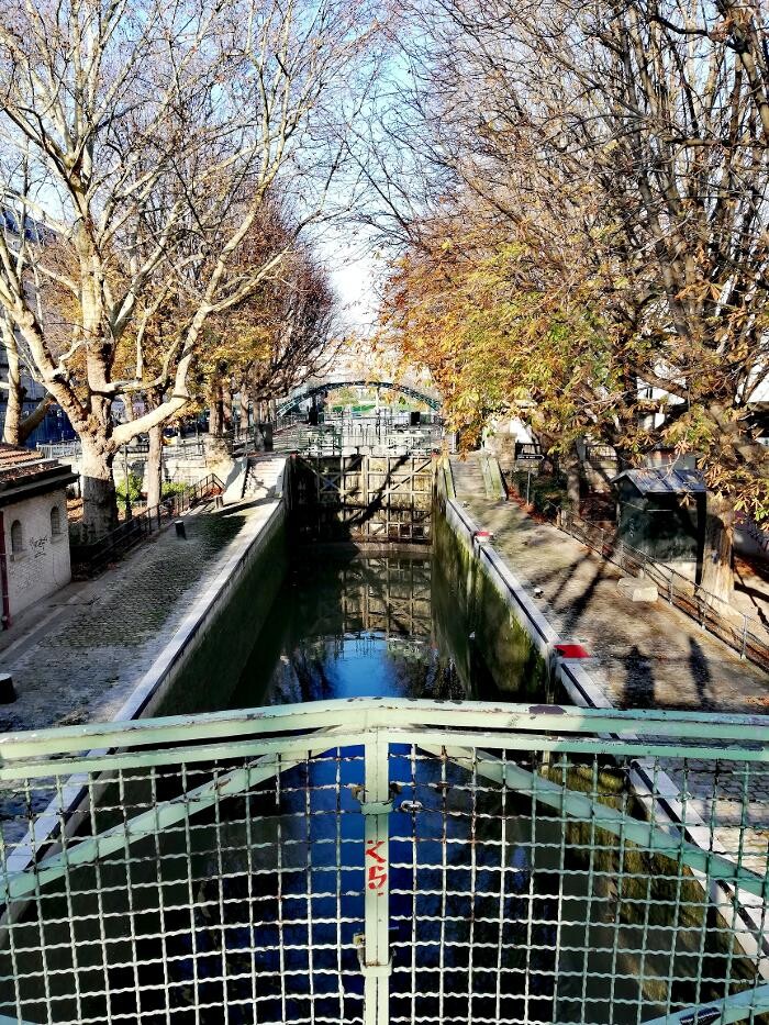 Images Agence immobilière Laforêt Paris 10Eme