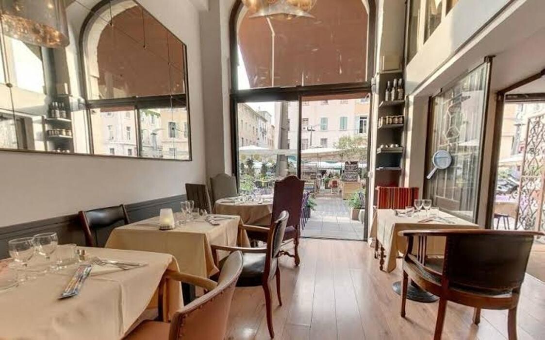 Images LA CANTINE