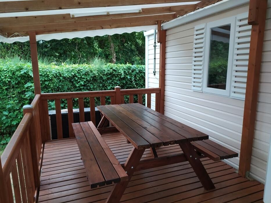 Images Camping Tohapi Les Catalpas de Royan
