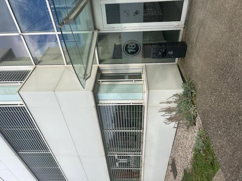 Images Agence d'intérim Randstad - Saint-Quentin-Fallavier