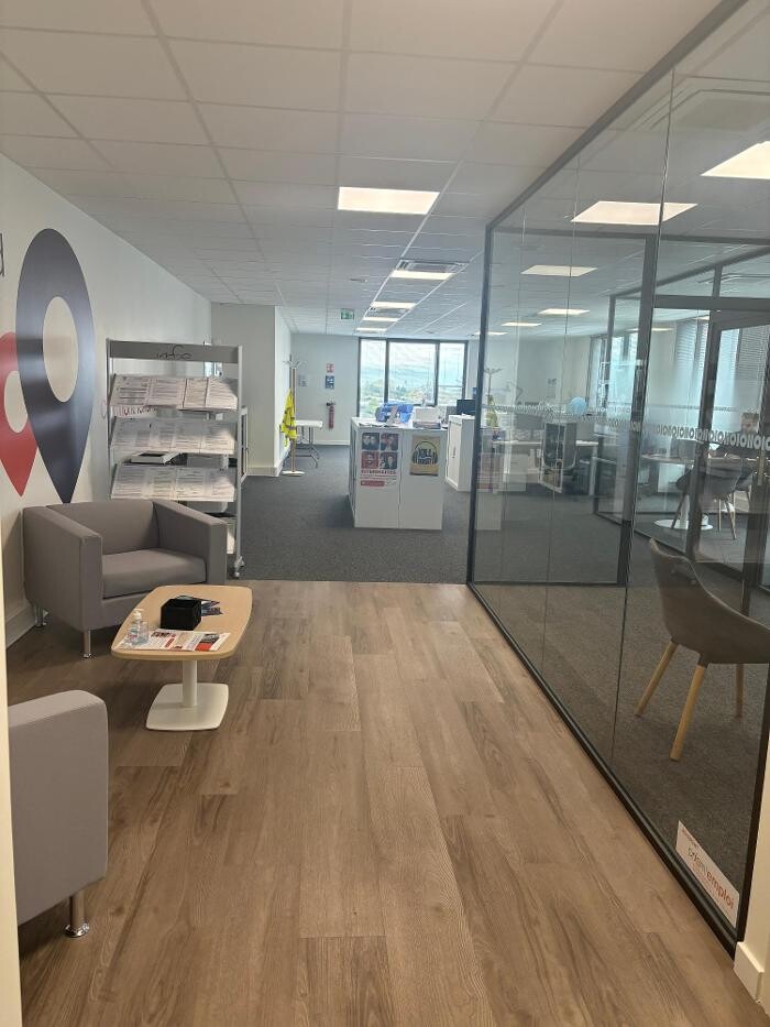 Images Agence d'intérim Randstad - Clermont-Ferrand