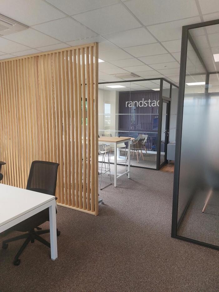 Images Agence d'intérim Randstad - Saint-Quentin