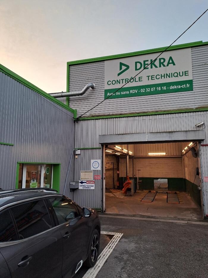 Images Centre contrôle technique DEKRA (AUTO-MOTO)