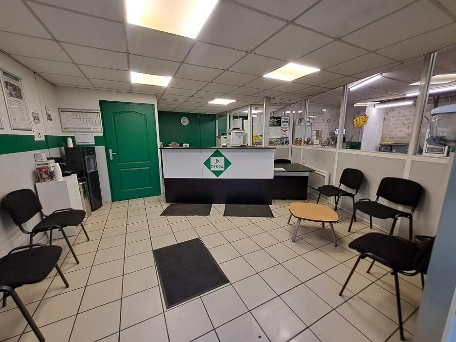 Images Centre contrôle technique DEKRA (AUTO-MOTO)