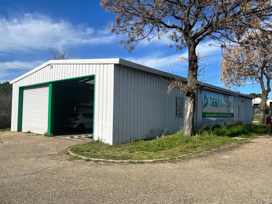 Images Centre contrôle technique DEKRA